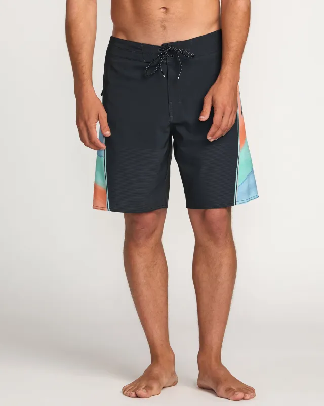 Straddie Airlite 20" Boardshorts - Navy sold by Billabong