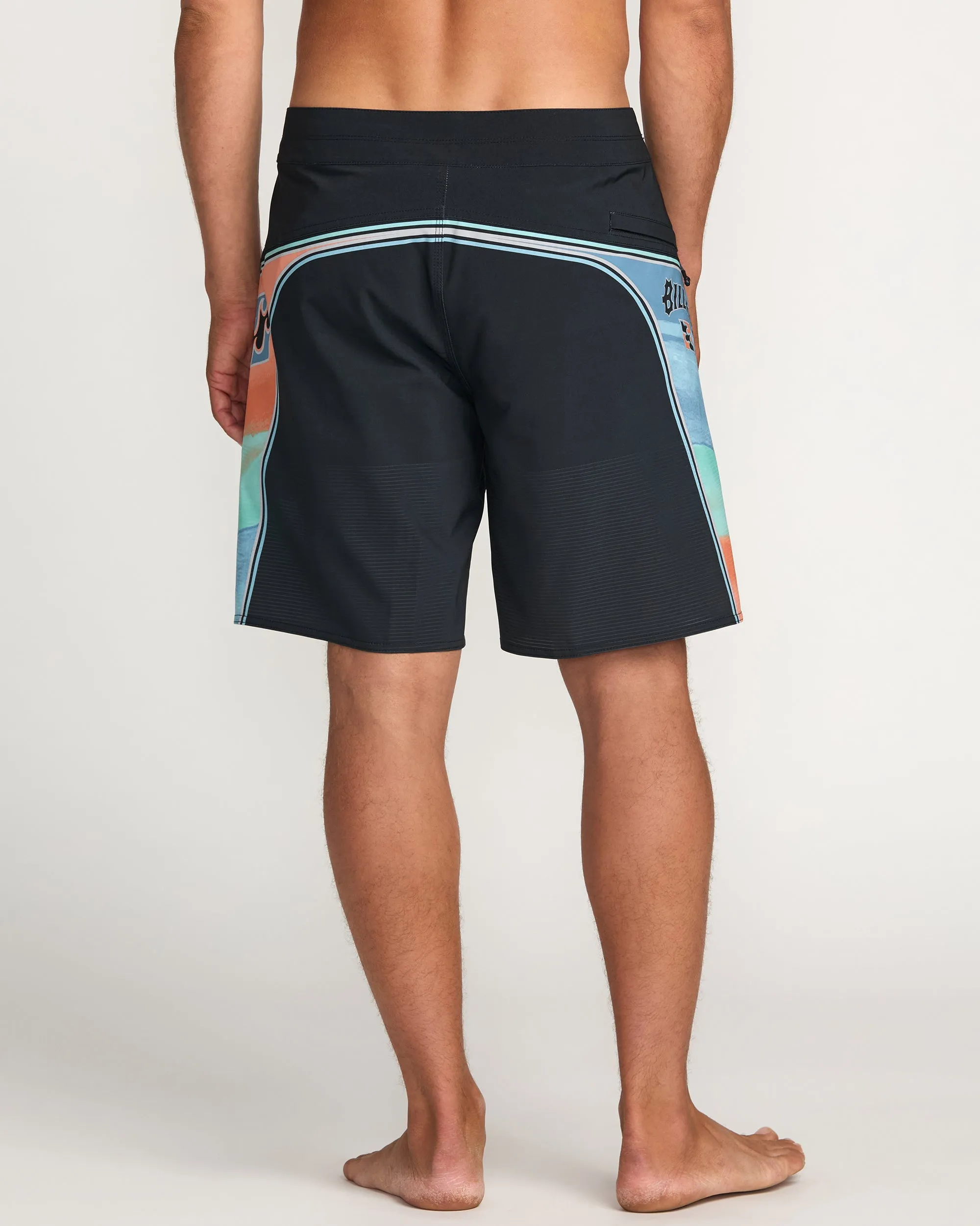 Straddie Airlite 20" Boardshorts - Navy sold by Billabong product image thumbnail 2