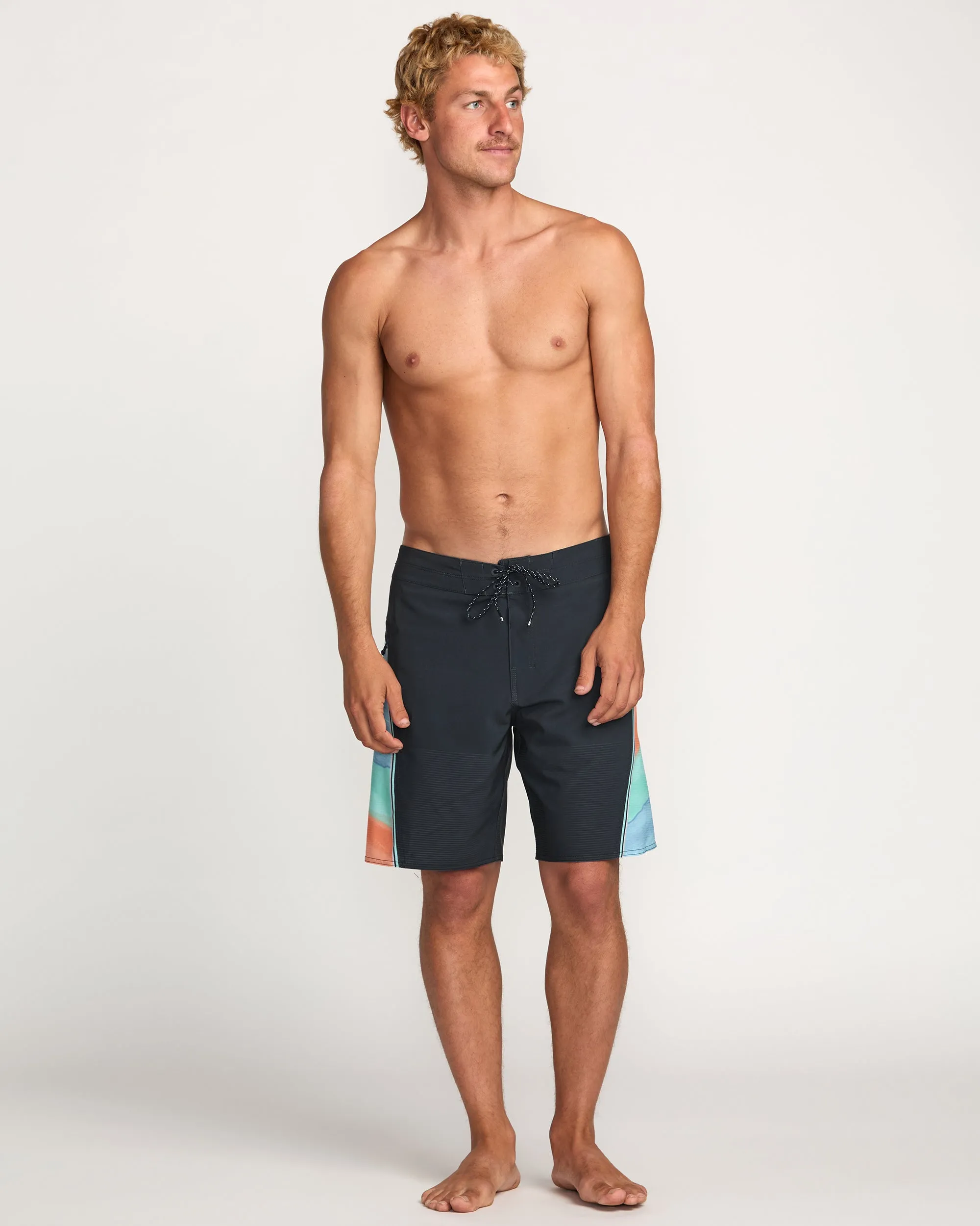 Straddie Airlite 20" Boardshorts - Navy sold by Billabong product image thumbnail 5