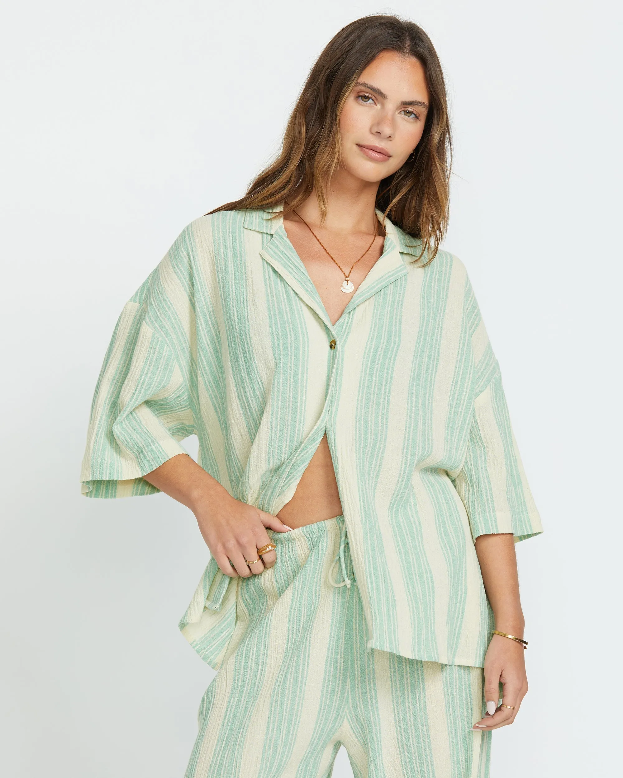 Beach Side Short Sleeve Shirt - Island Green sold by Billabong product image thumbnail 2
