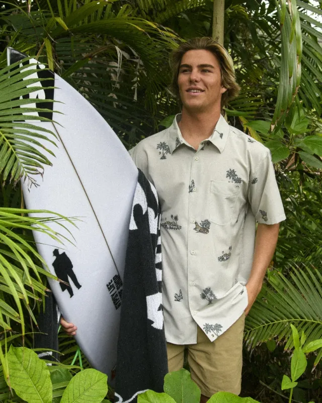 Surftrek Transit Short Sleeve Shirt - Chino sold by Billabong