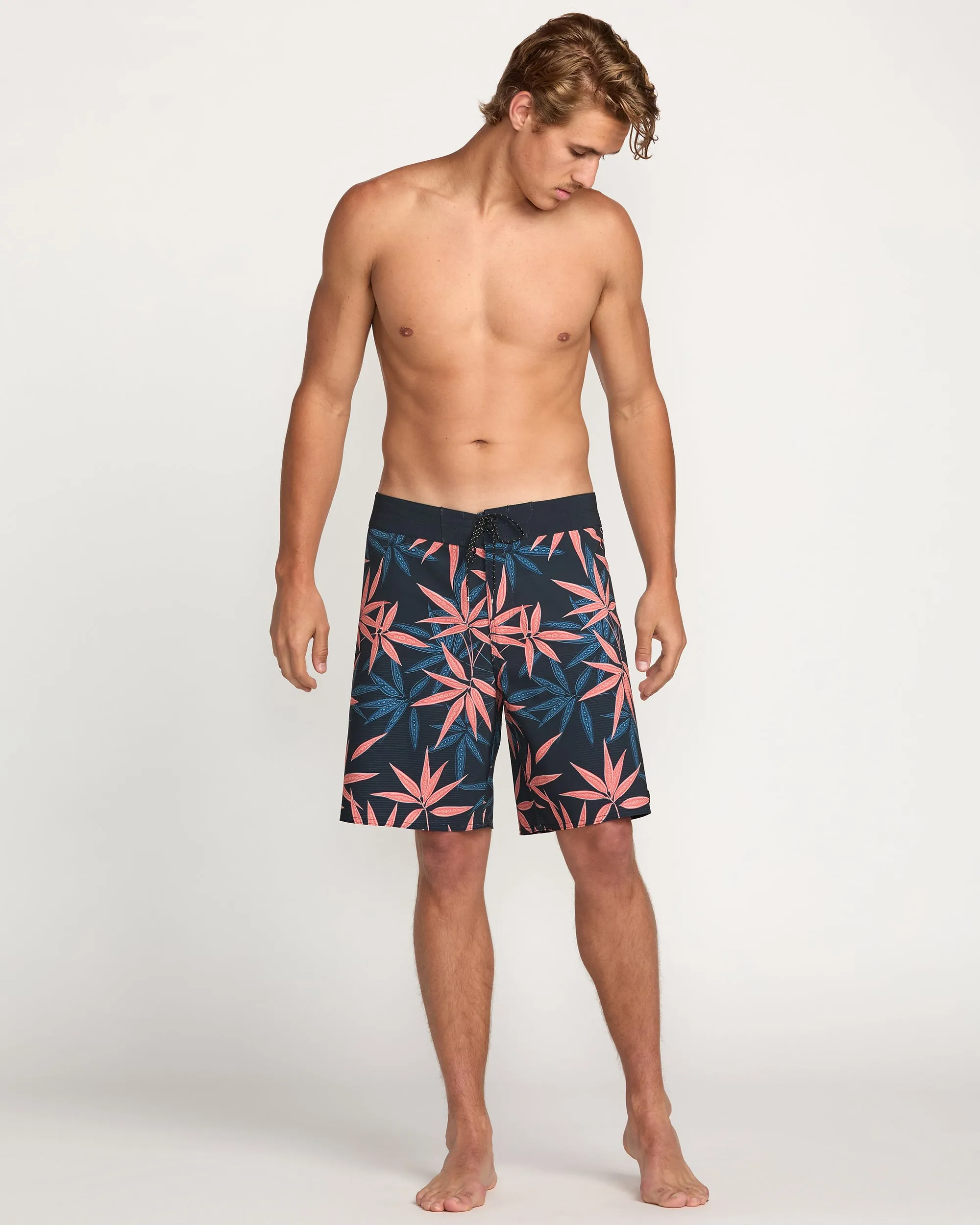Sundays Airlite 19" Boardshorts - Deep Blue sold by Billabong product image thumbnail 5