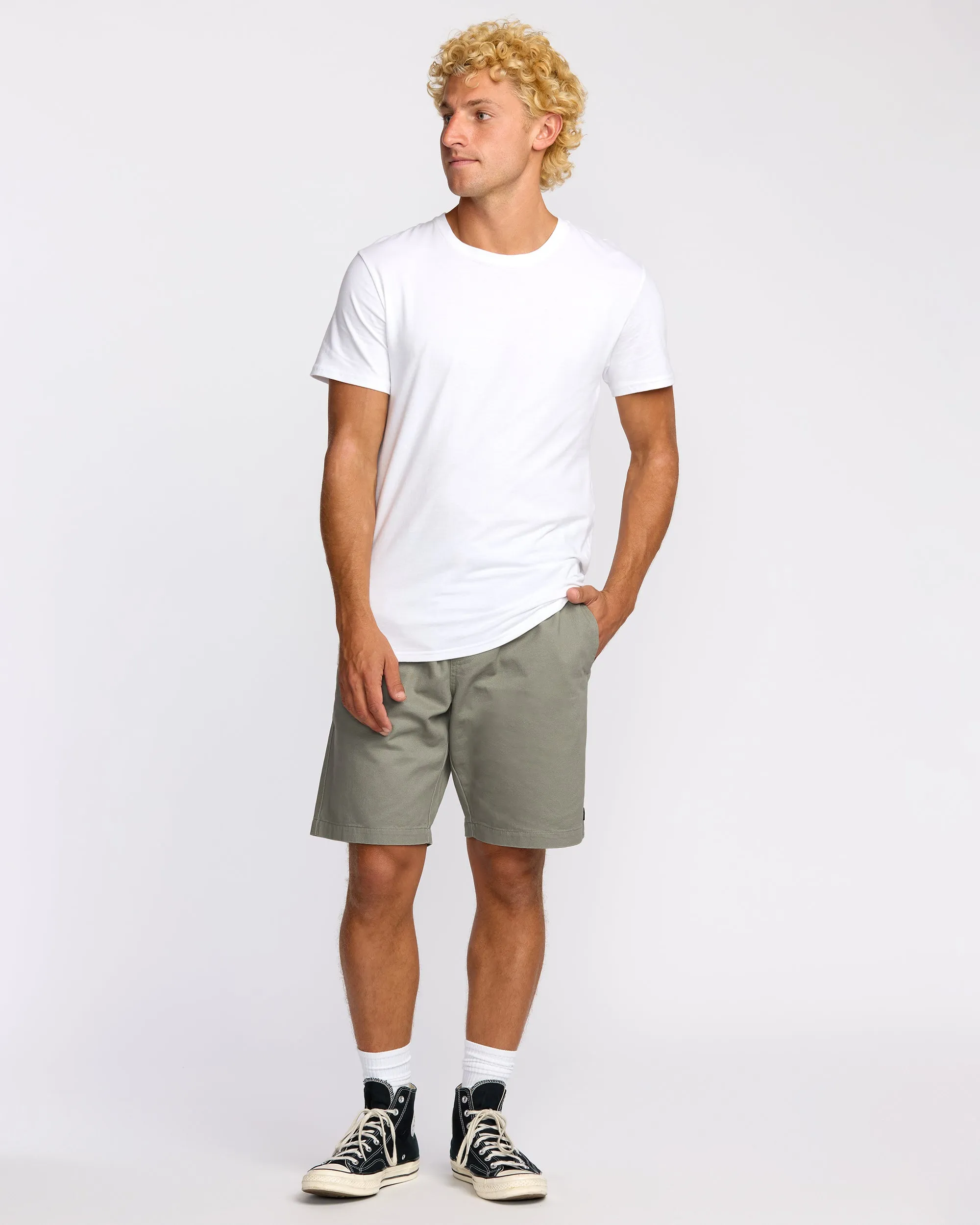 Larry Laybacks 19" Twill Shorts - Green Ash sold by Billabong product image thumbnail 4