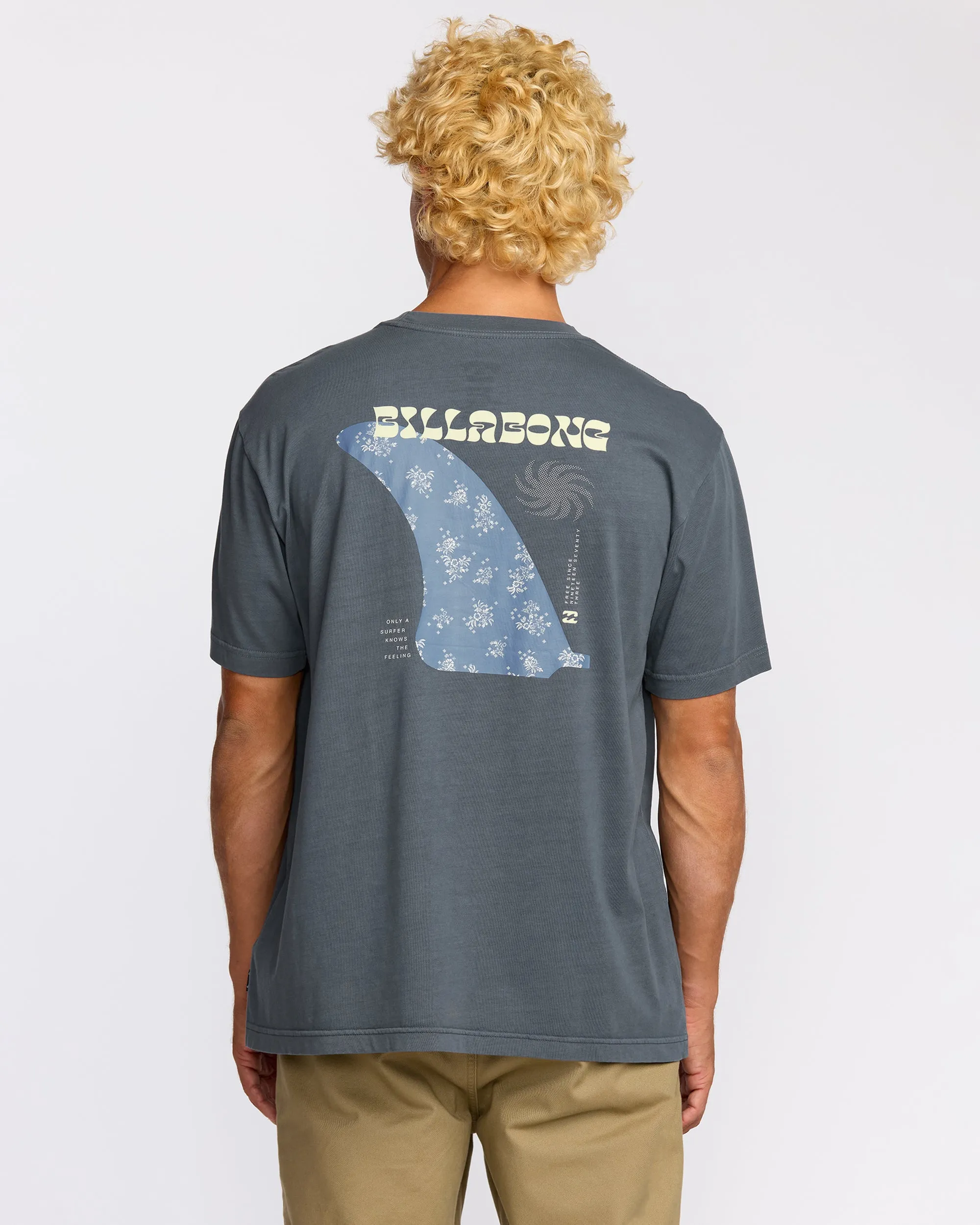 Single Fin Premium Wave Wash Short Sleeve T-Shirt - Midnight Blue sold by Billabong product image thumbnail 2