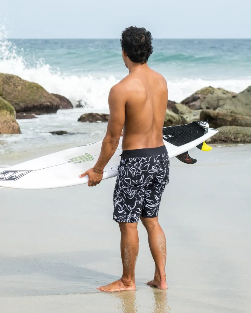 Sundays Airlite 19" Boardshorts - Black White sold by Billabong product image thumbnail 3