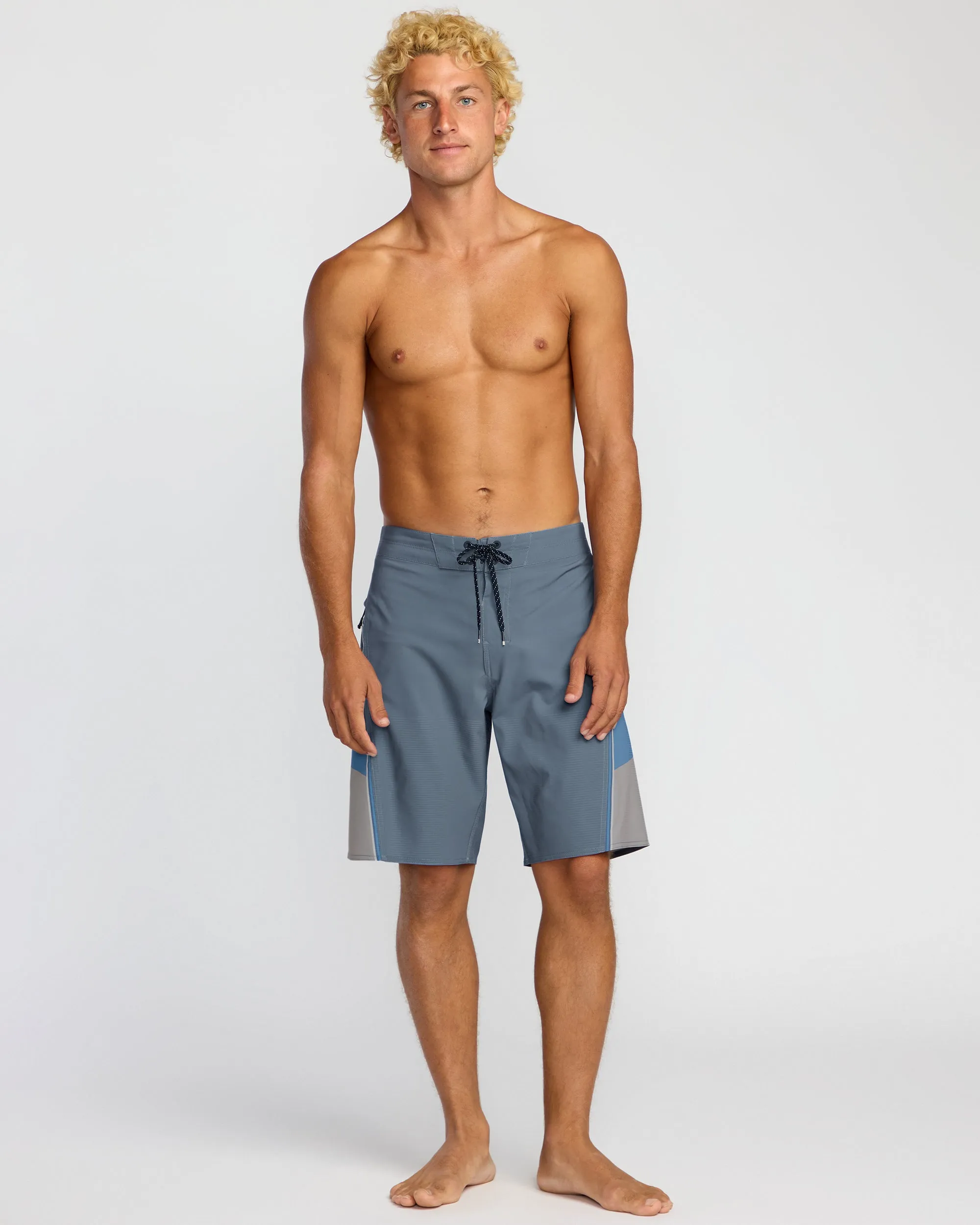 Straddie Airlite 20" Boardshorts - Steel Blue sold by Billabong product image thumbnail 4