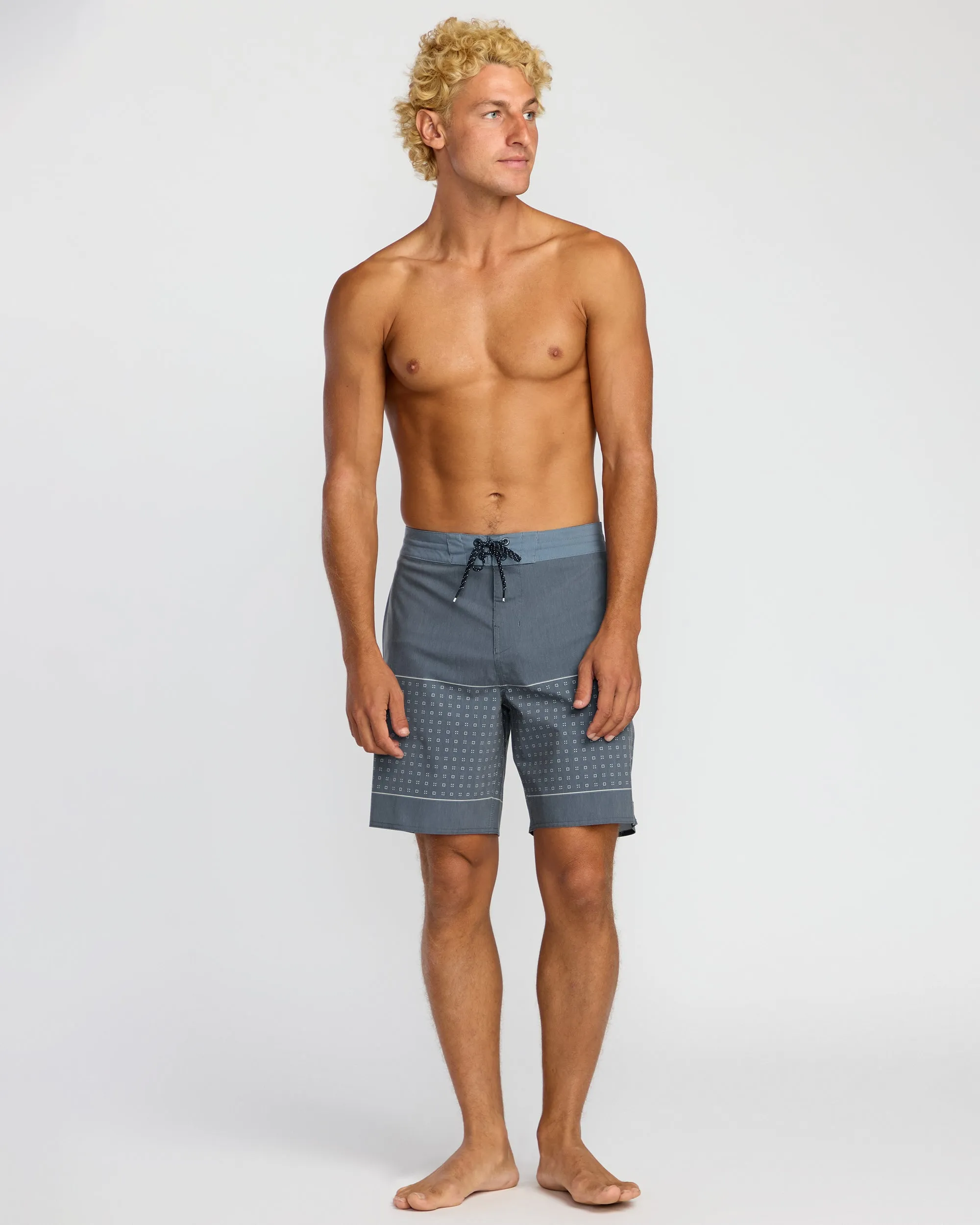 Lowers Lo Tide 19" Boardshorts - Midnight Blue sold by Billabong product image thumbnail 4