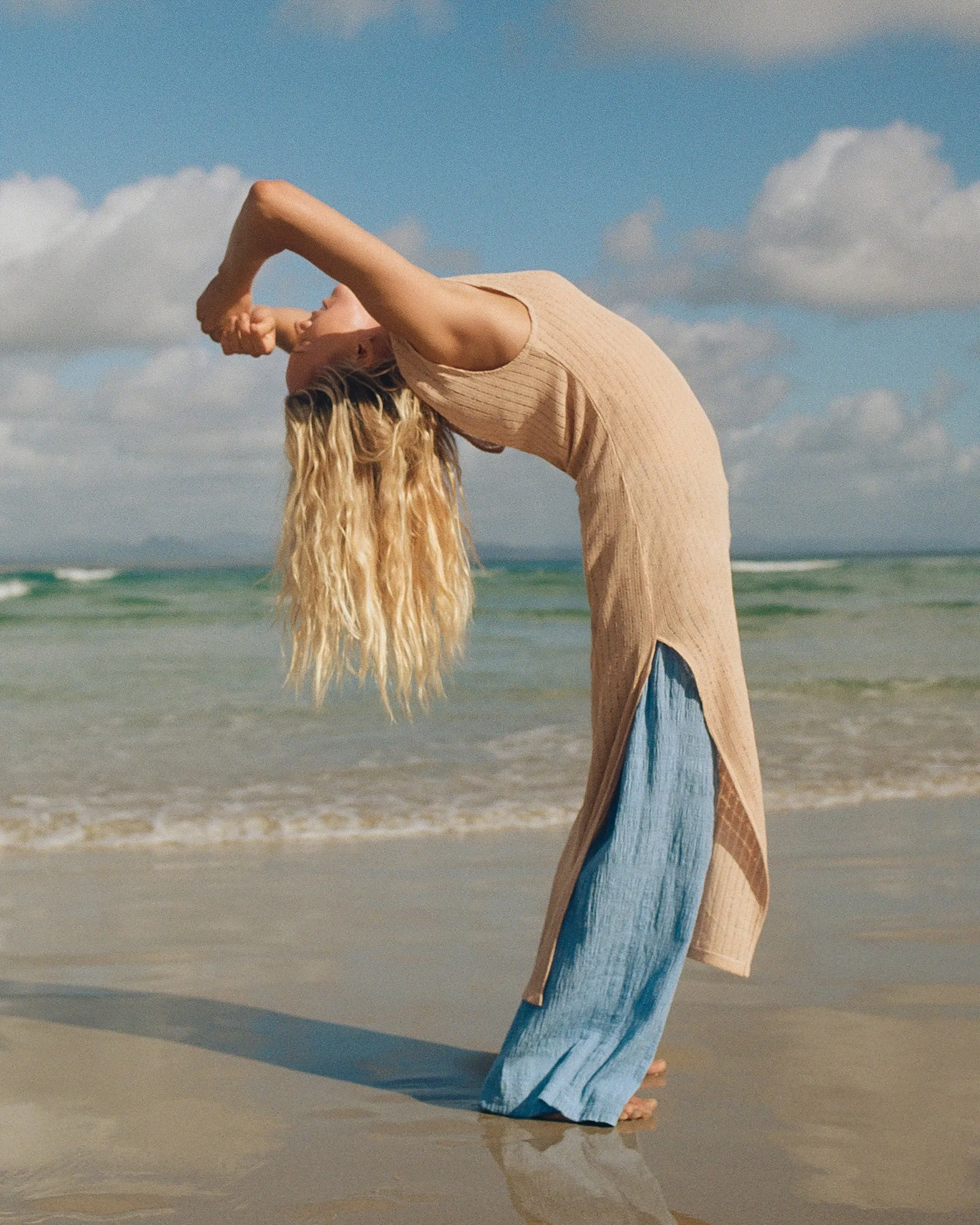 Laura Light Midi - Natural sold by Billabong