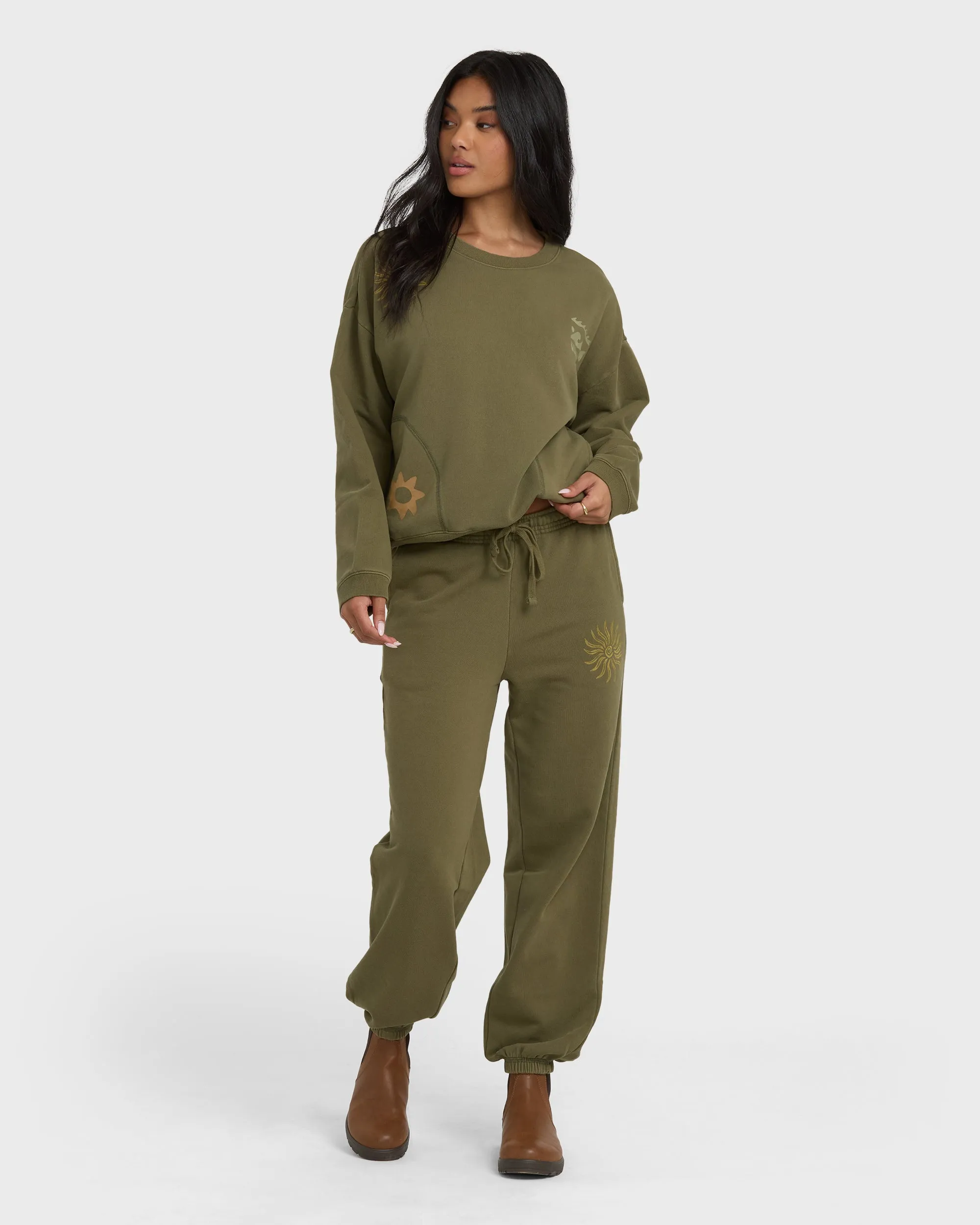 Sightseer Wave Jogger - Martini Olive sold by Billabong product image thumbnail 3