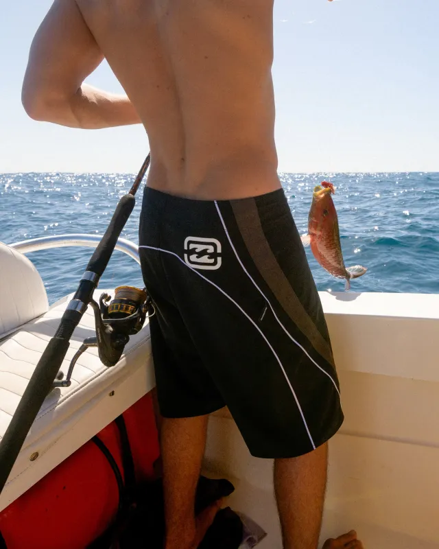Fluid 2K Pro Boardshorts - Black sold by Billabong
