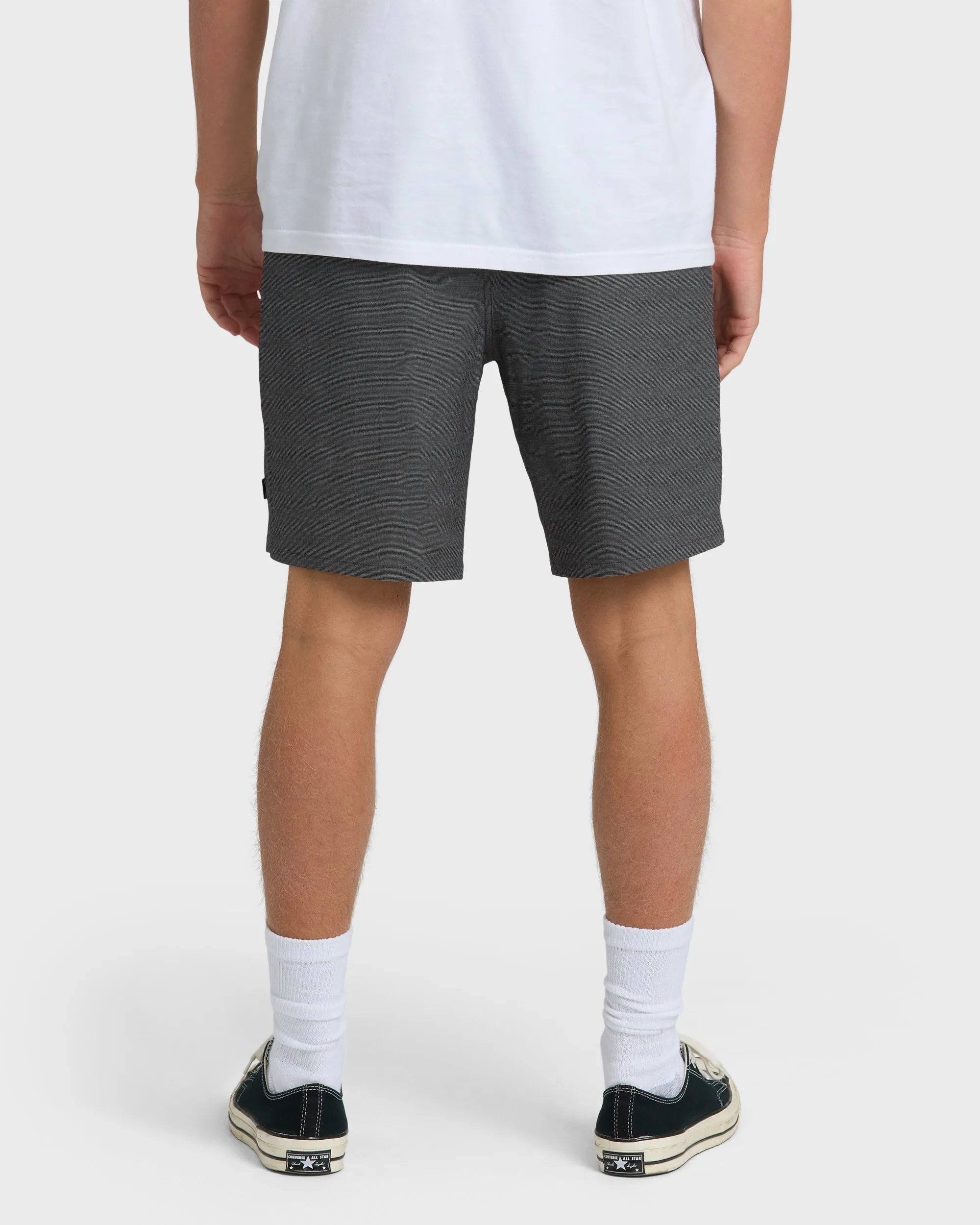 Crossfire Elastic Wave Washed 18" Amphibian Hybrid Shorts - Black sold by Billabong product image thumbnail 2
