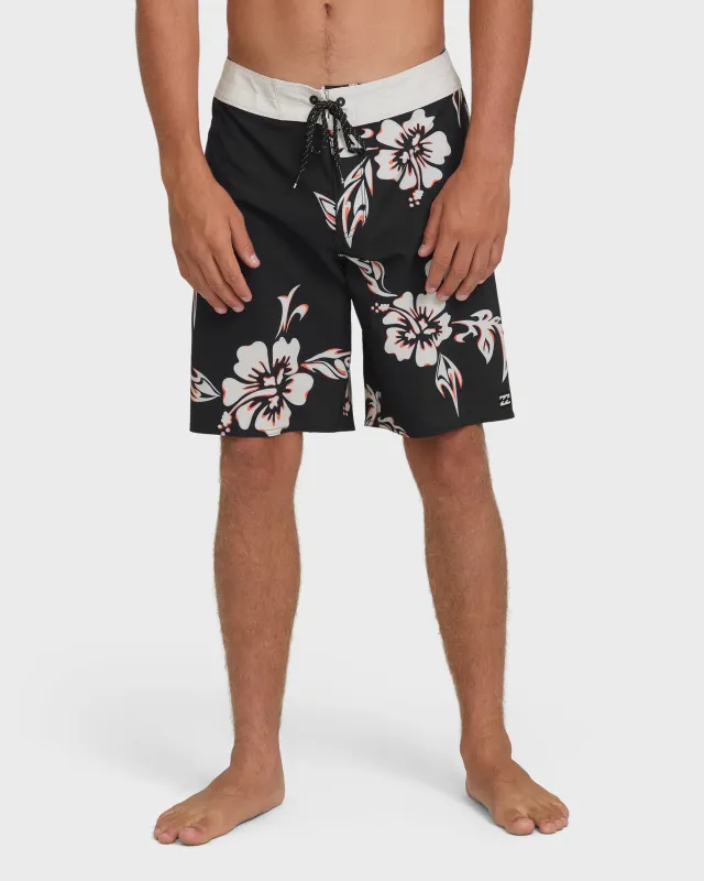 Sundays Pro Boardshorts - Black made by Billabong