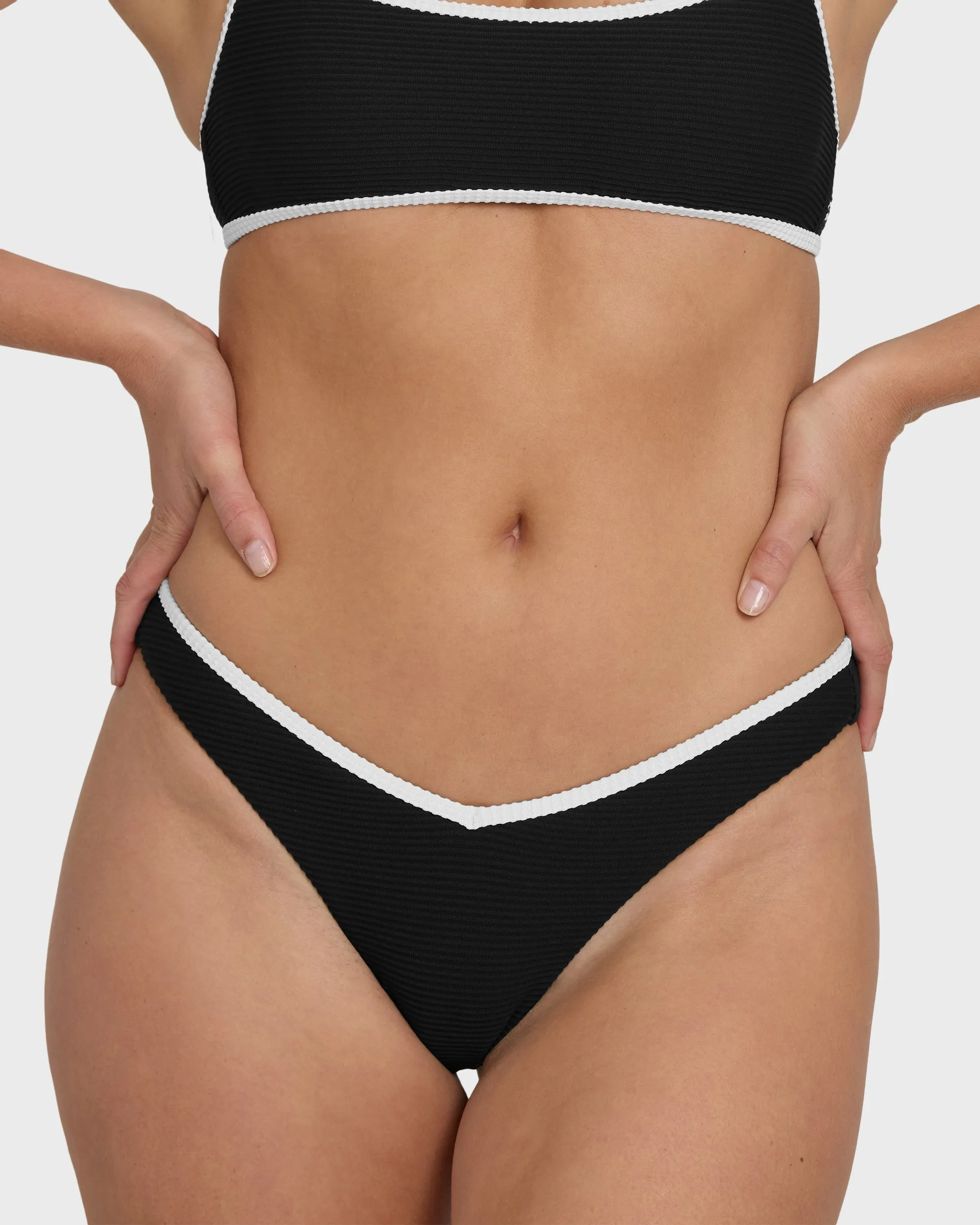 Tanlines Bound V Hike Bikini Bottoms - Black Pebble sold by Billabong product image thumbnail 5