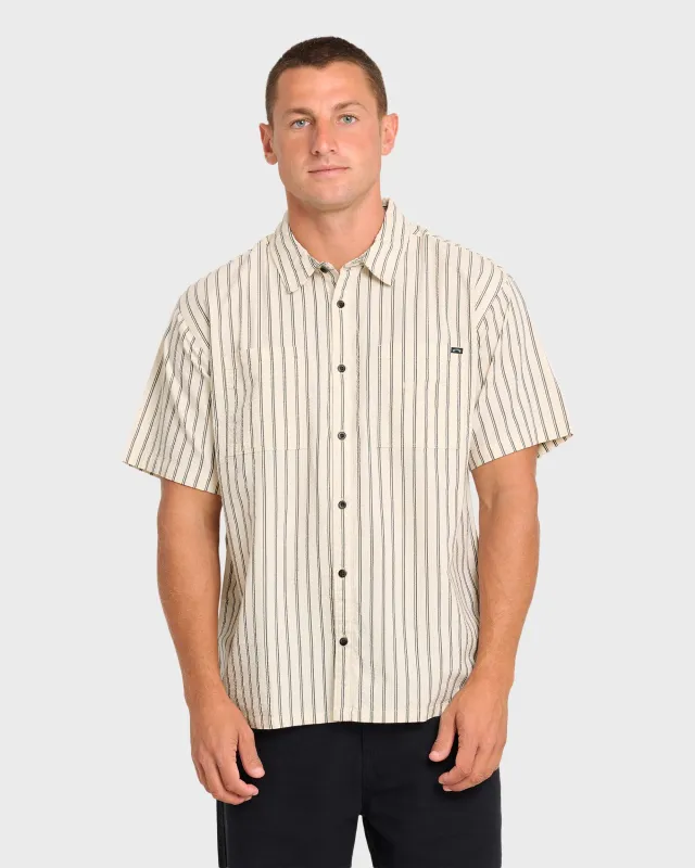 Vista Short Sleeve Woven Shirt - Off White made by Billabong