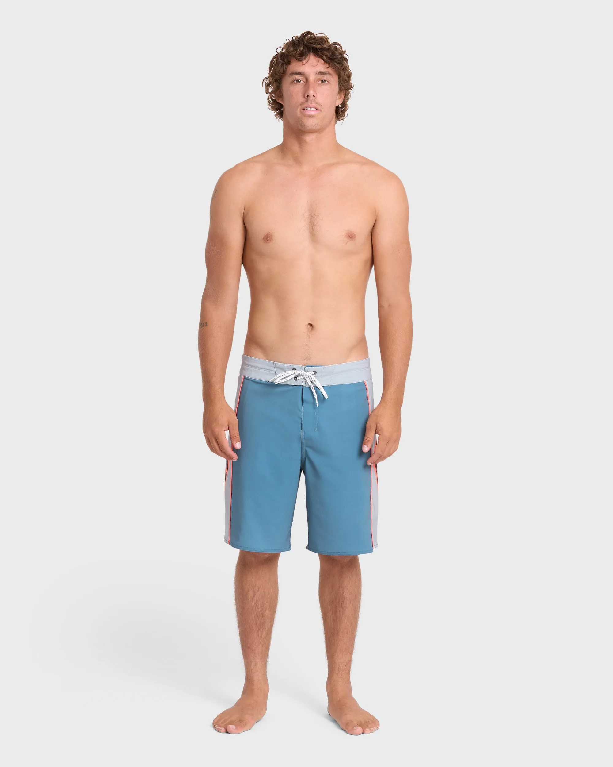 New Wave Pro 19" Boardshorts - China Blue sold by Billabong product image thumbnail 3