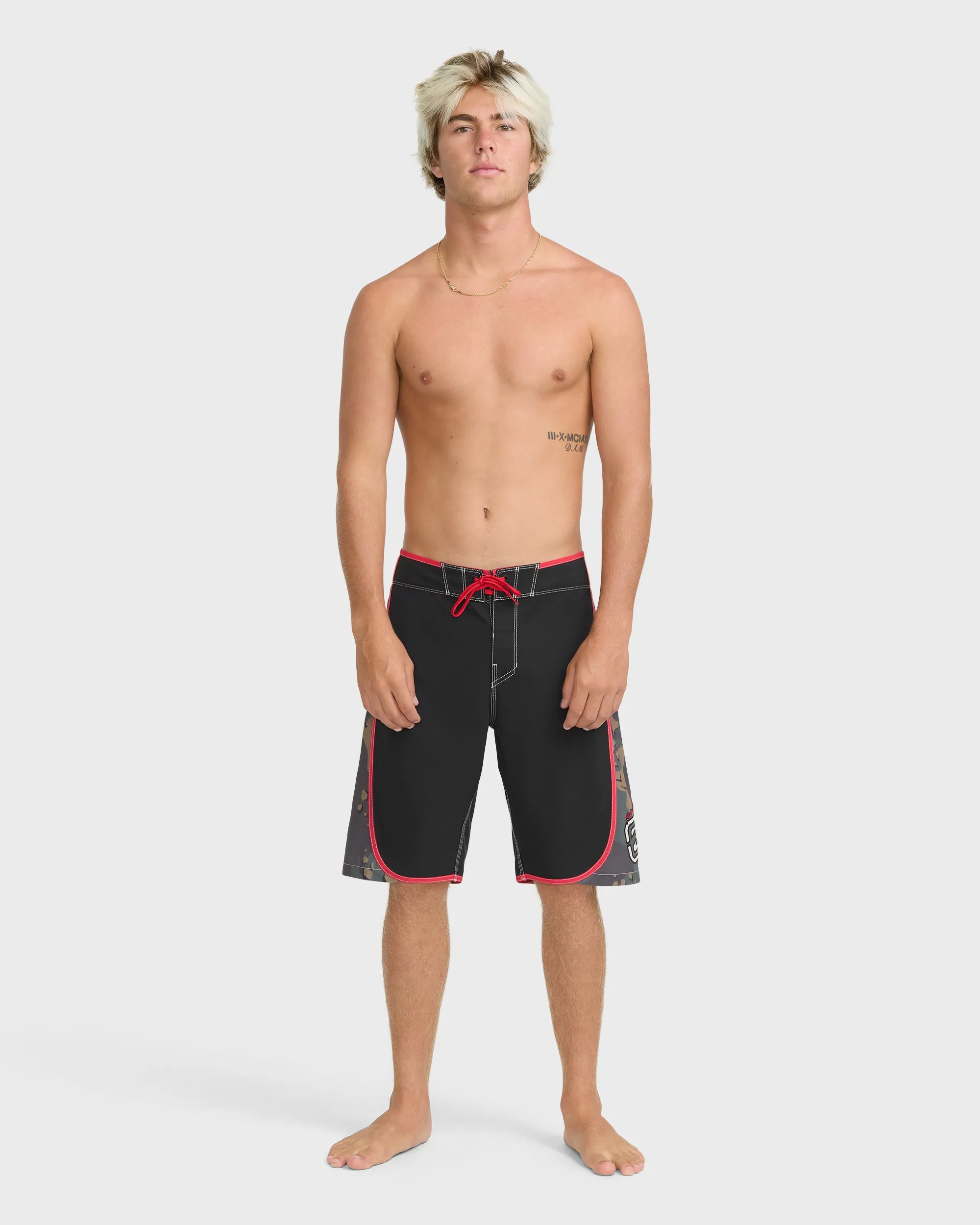 73 Long Bong Hawaii Pro 21" Boardshorts - Black sold by Billabong product image thumbnail 4