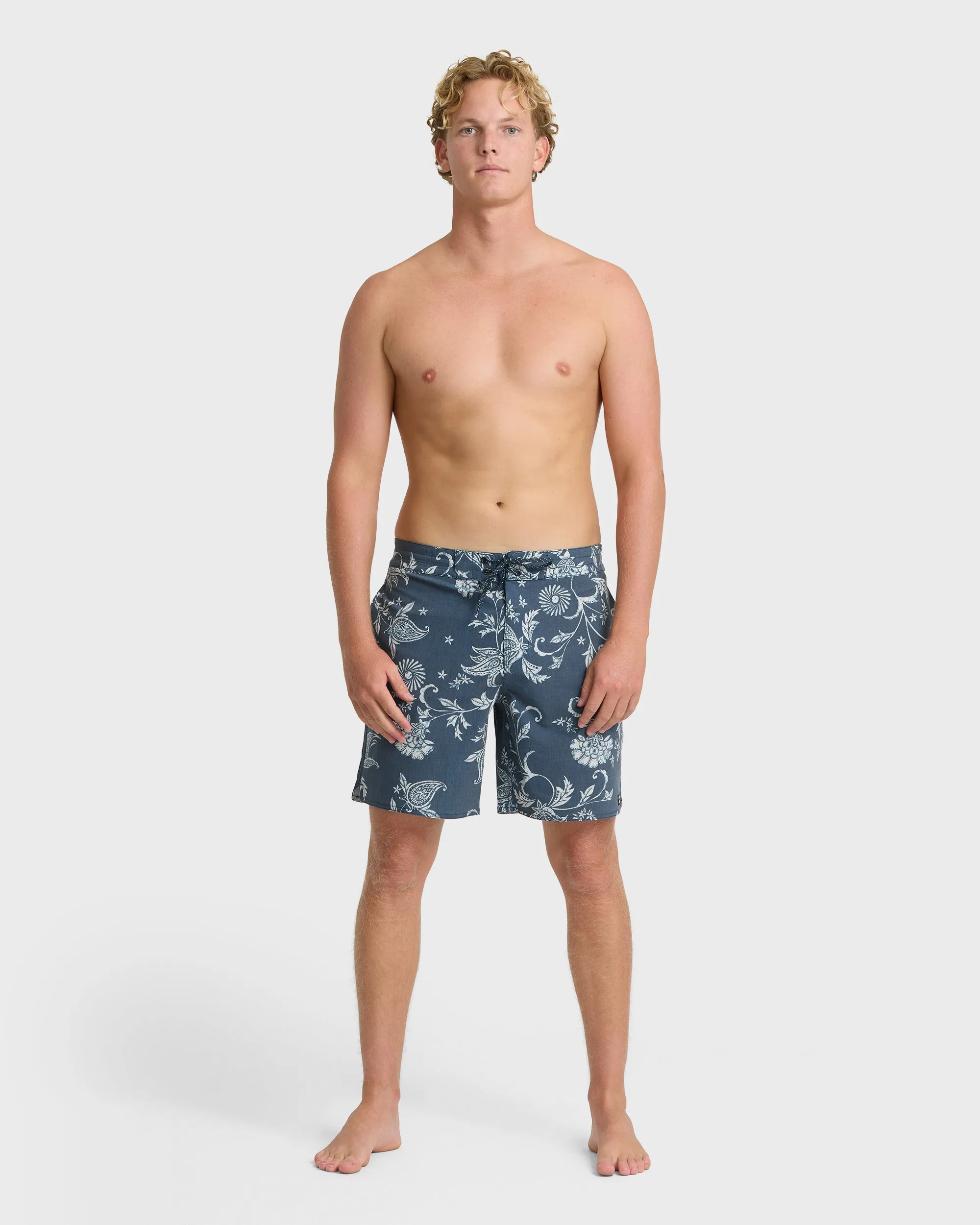 Good Times Lo Tide 17" Boardshorts - Dark Denim sold by Billabong product image thumbnail 4