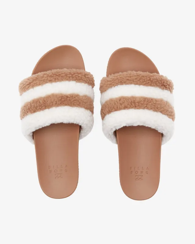 Ellie Sandals - Truffle sold by Billabong