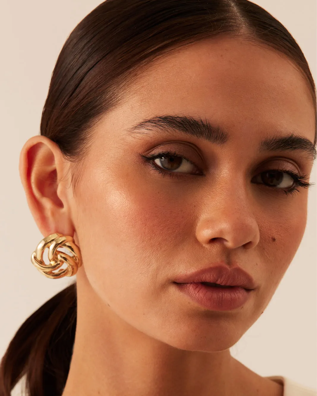 BRESLYN EARRINGS - GOLD sold by Billini