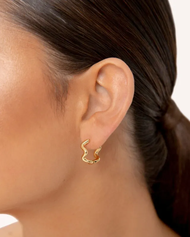 GISELE HOOP EARRINGS - GOLD PLATED 18K sold by Billini
