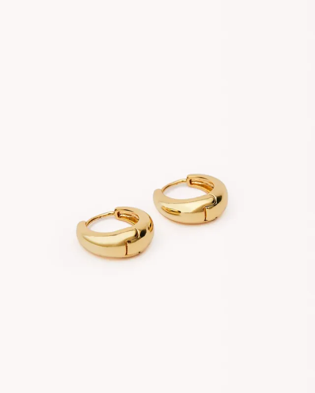 GEORGIA HOOP EARRINGS - GOLD PLATED 18K sold by Billini