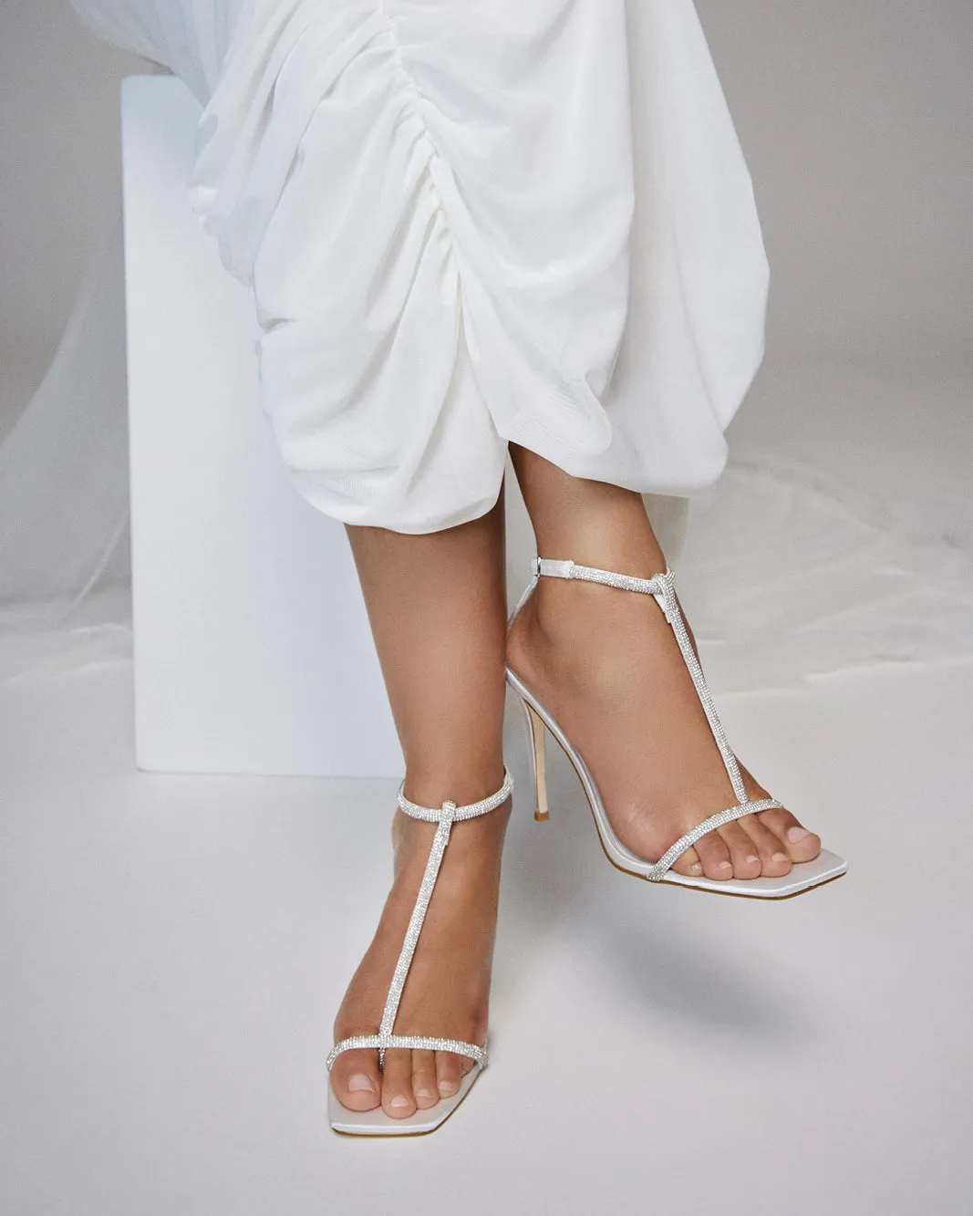 GENO - WHITE SATIN sold by Billini product image thumbnail 2