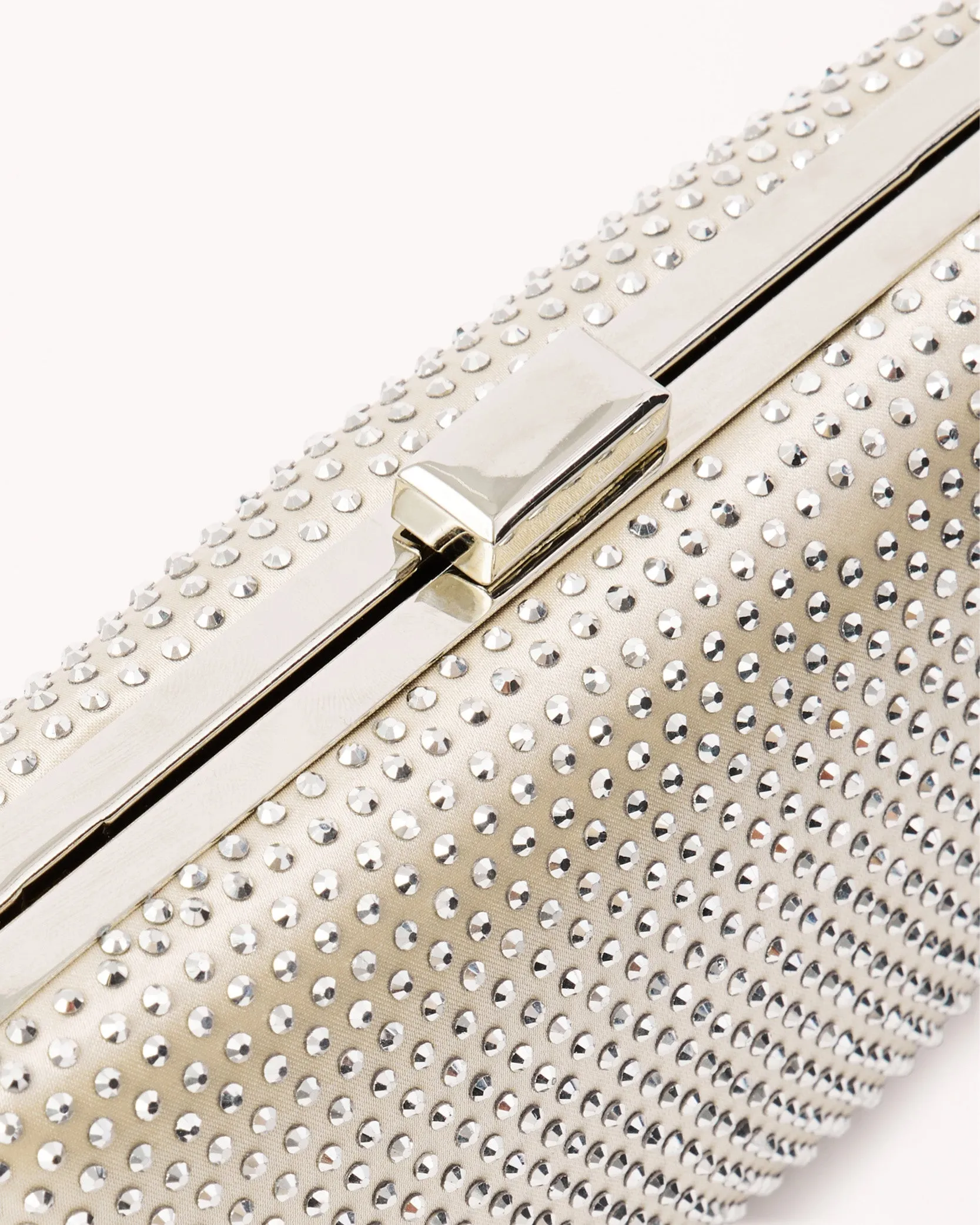 SCOTTIE CLUTCH BAG - CHAMPAGNE sold by Billini product image thumbnail 4