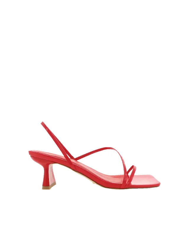 VALINA - CHILLI PATENT sold by Billini