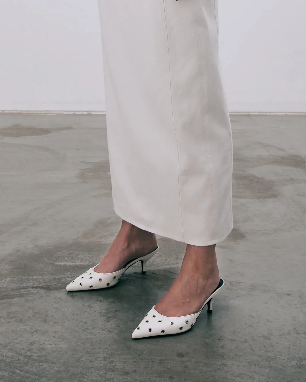 MILES - WHITE sold by Billini product image thumbnail 2