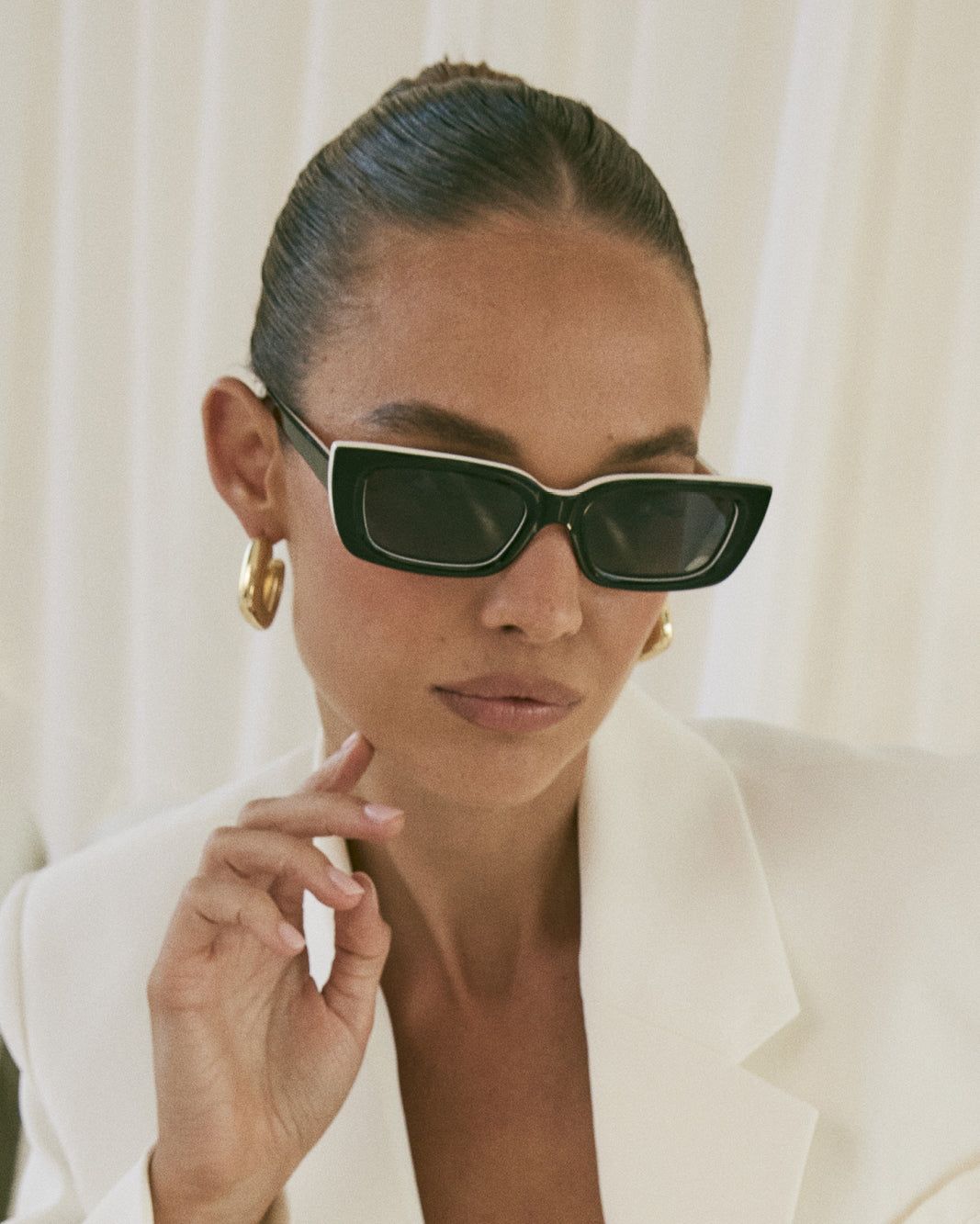 THE BUNDCHEN - BLACK-CREAM-INK sold by Billini product image thumbnail 2