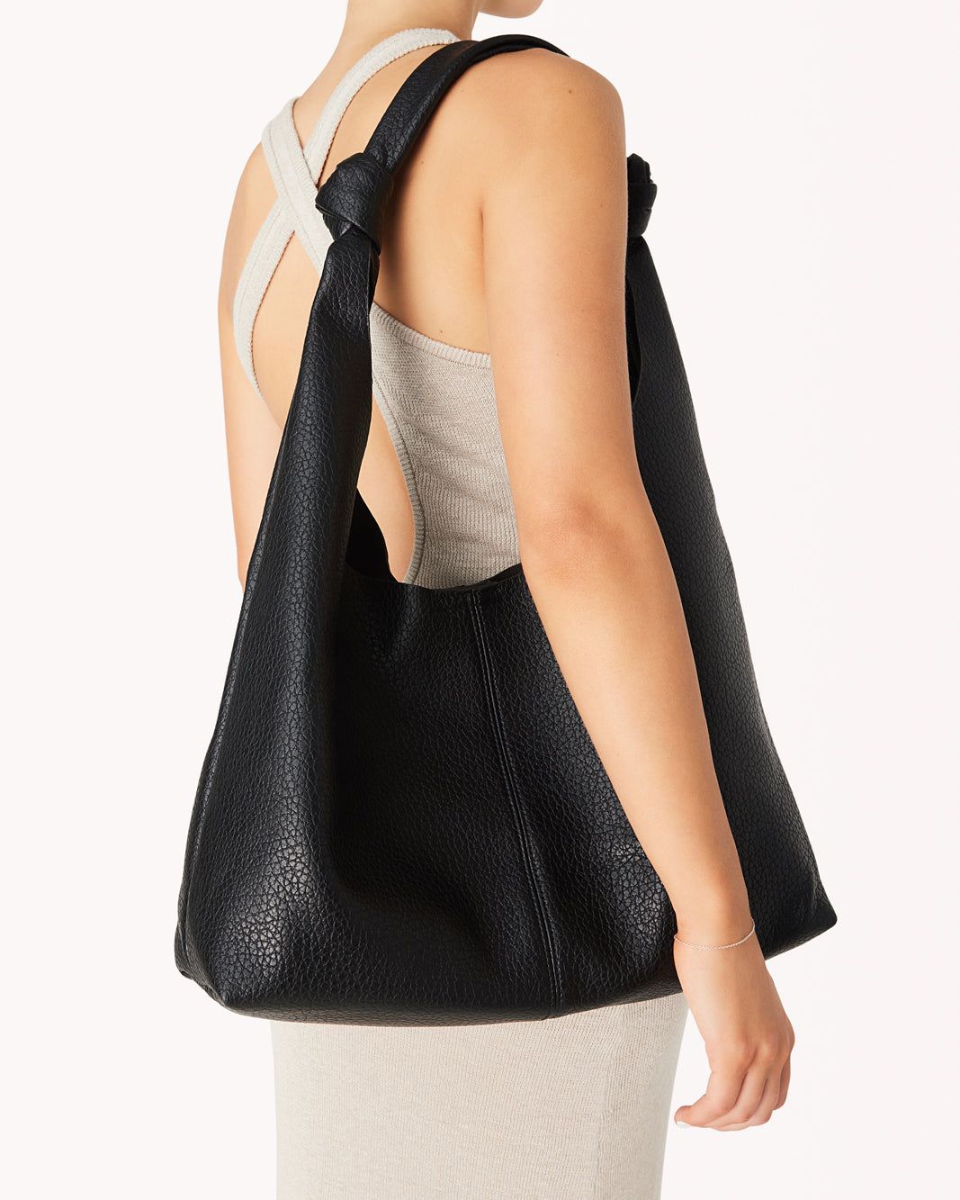 GIULIANA SHOULDER BAG - BLACK sold by Billini product image thumbnail 2