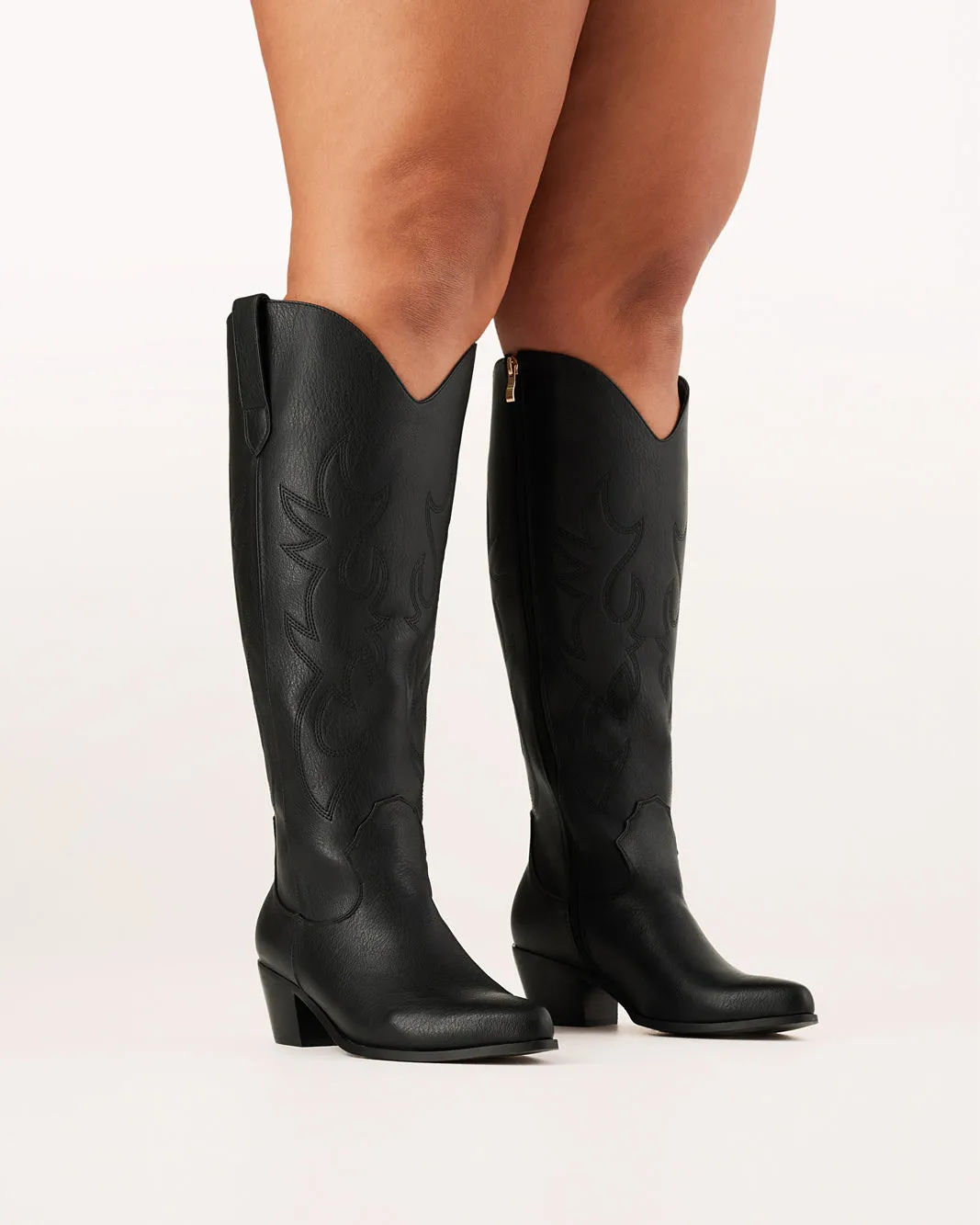 URSON EXTENDED CURVE - BLACK sold by Billini product image thumbnail 4