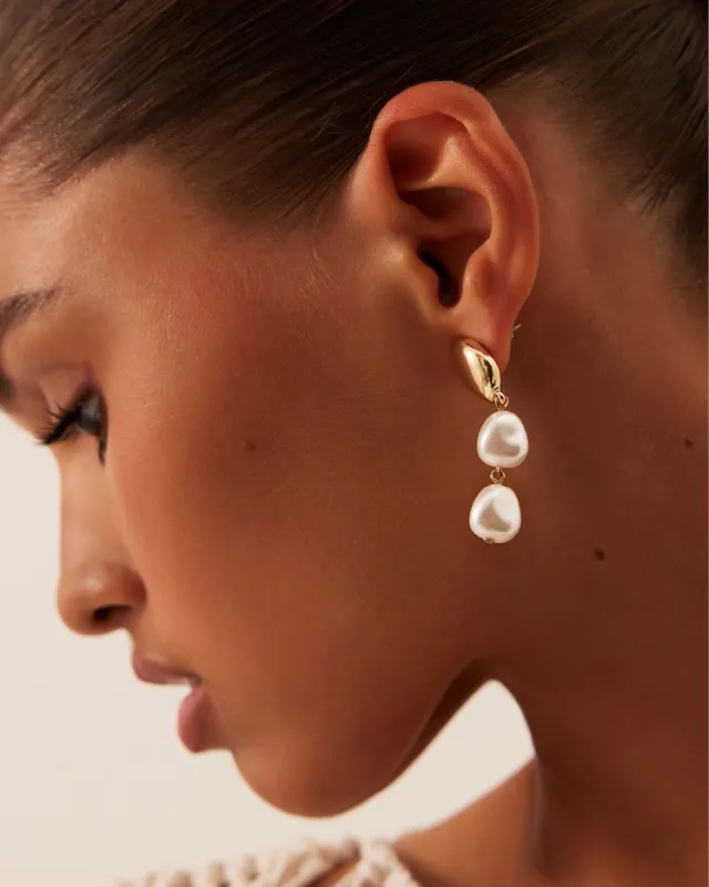 ELOISE EARRING - GOLD-PEARL sold by Billini