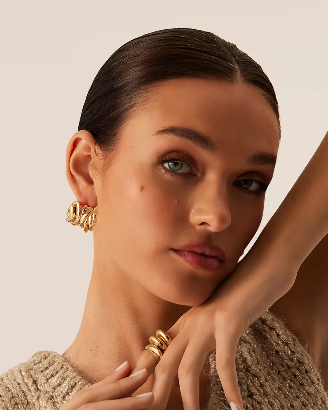 MAKENNA EARRING - GOLD sold by Billini product image thumbnail 4