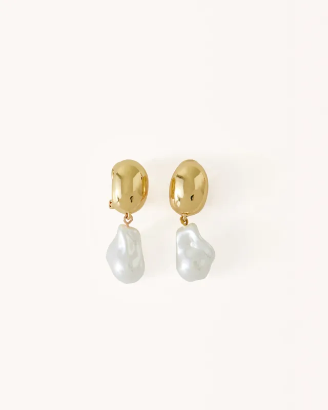 ELLE EARRING - GOLD-PEARL sold by Billini