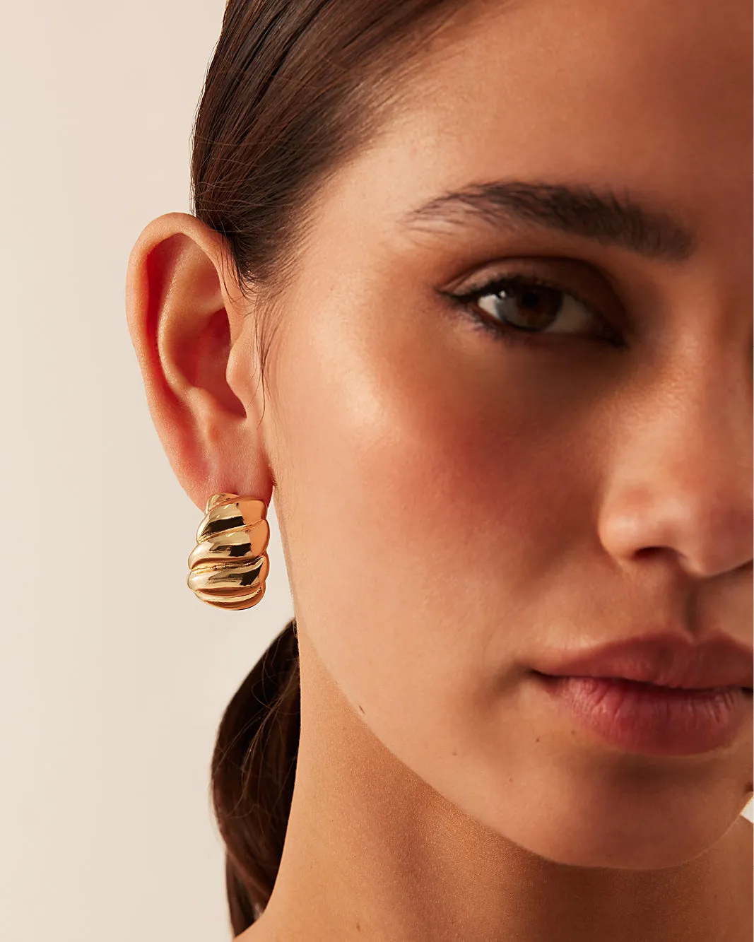 ELANOR EARRING - GOLD sold by Billini product image thumbnail 2