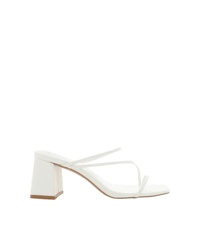 YAZMIN 2.0 WIDE FIT - WHITE sold by Billini