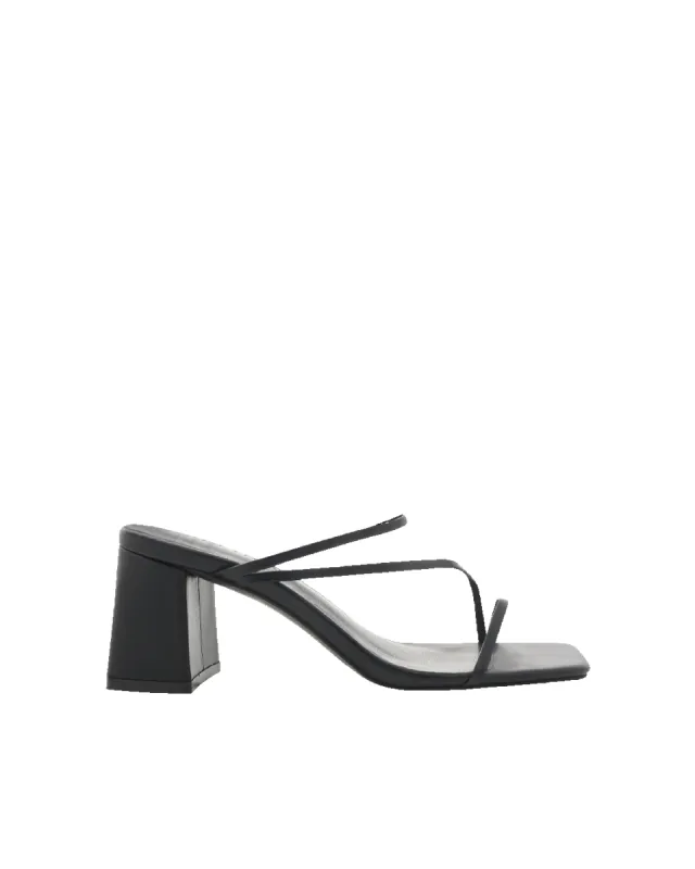 YAZMIN 2.0 WIDE FIT - BLACK sold by Billini