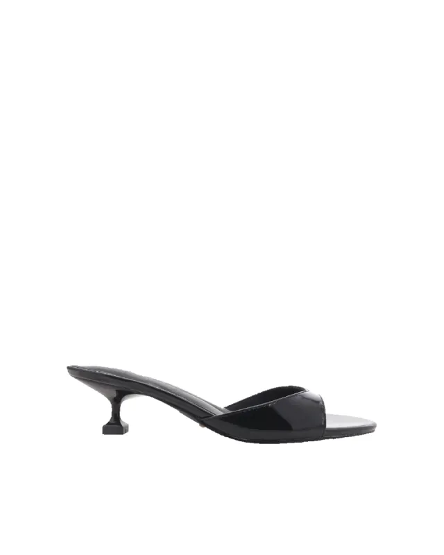 YASSER - BLACK PATENT sold by Billini