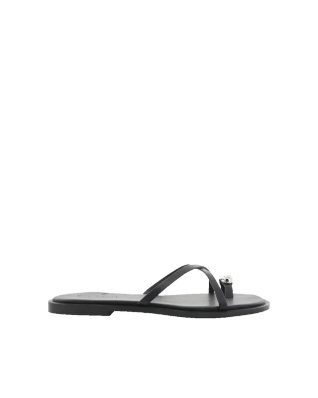 NYA - BLACK sold by Billini