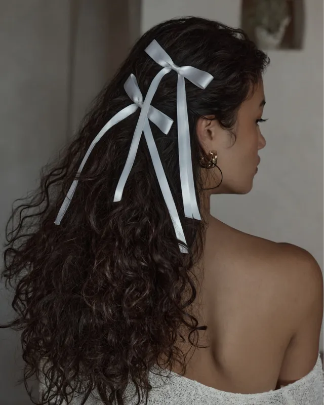BOW HAIR CLIP 2 PACK - WHITE sold by Billini