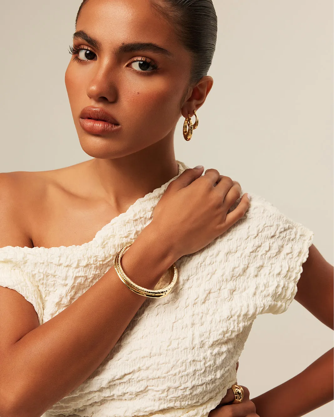 LUCILLE BANGLE - GOLD sold by Billini product image thumbnail 3