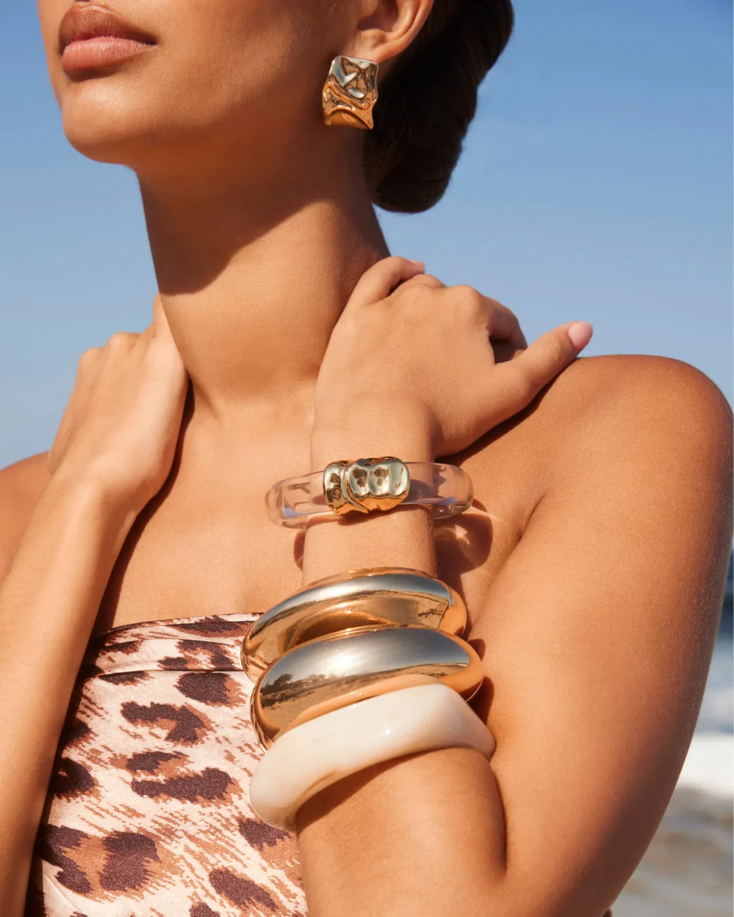 ARIAH BANGLE - CLEAR-GOLD PLATED 18K sold by Billini product image thumbnail 2