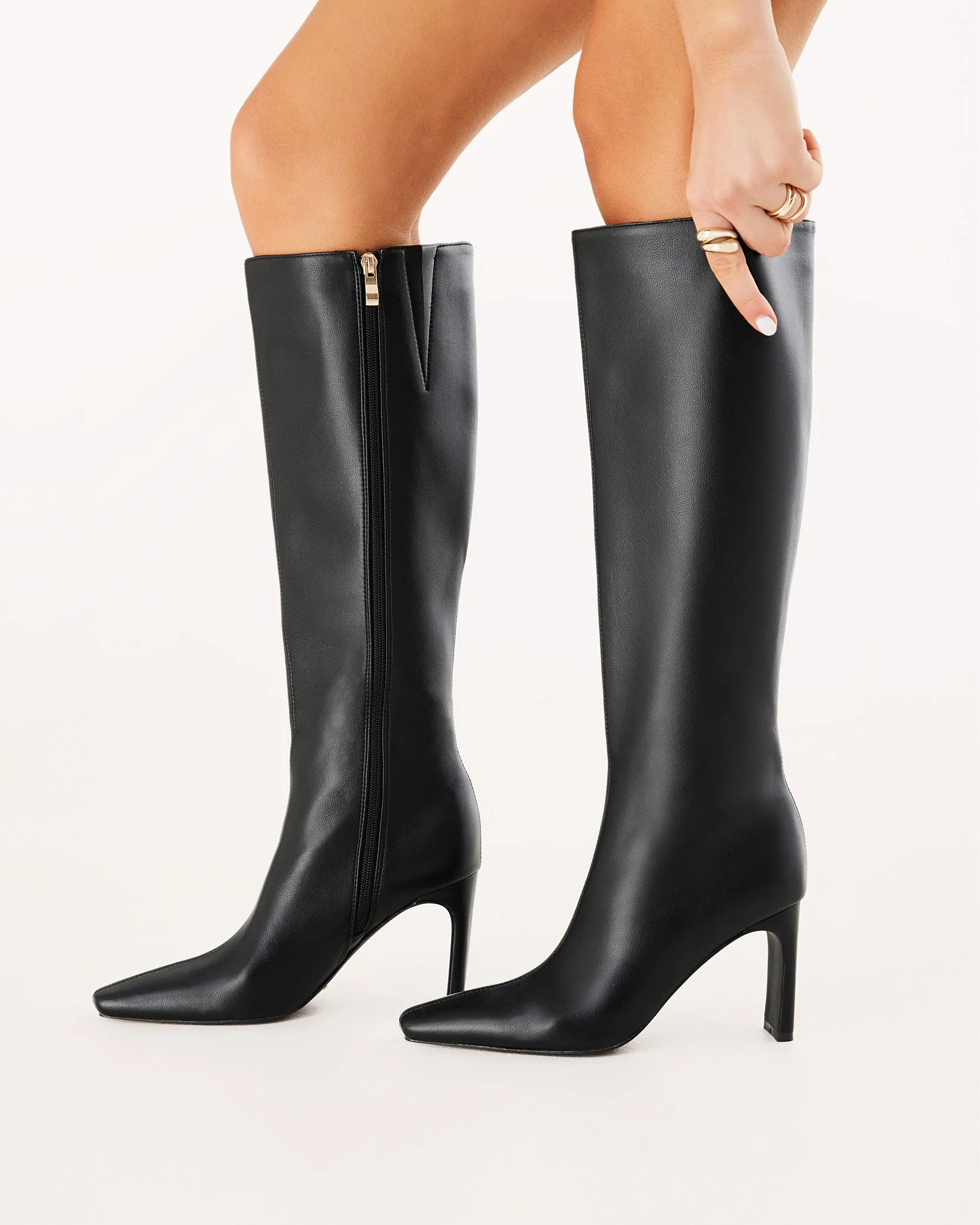 YOSHIKO - BLACK sold by Billini product image thumbnail 2