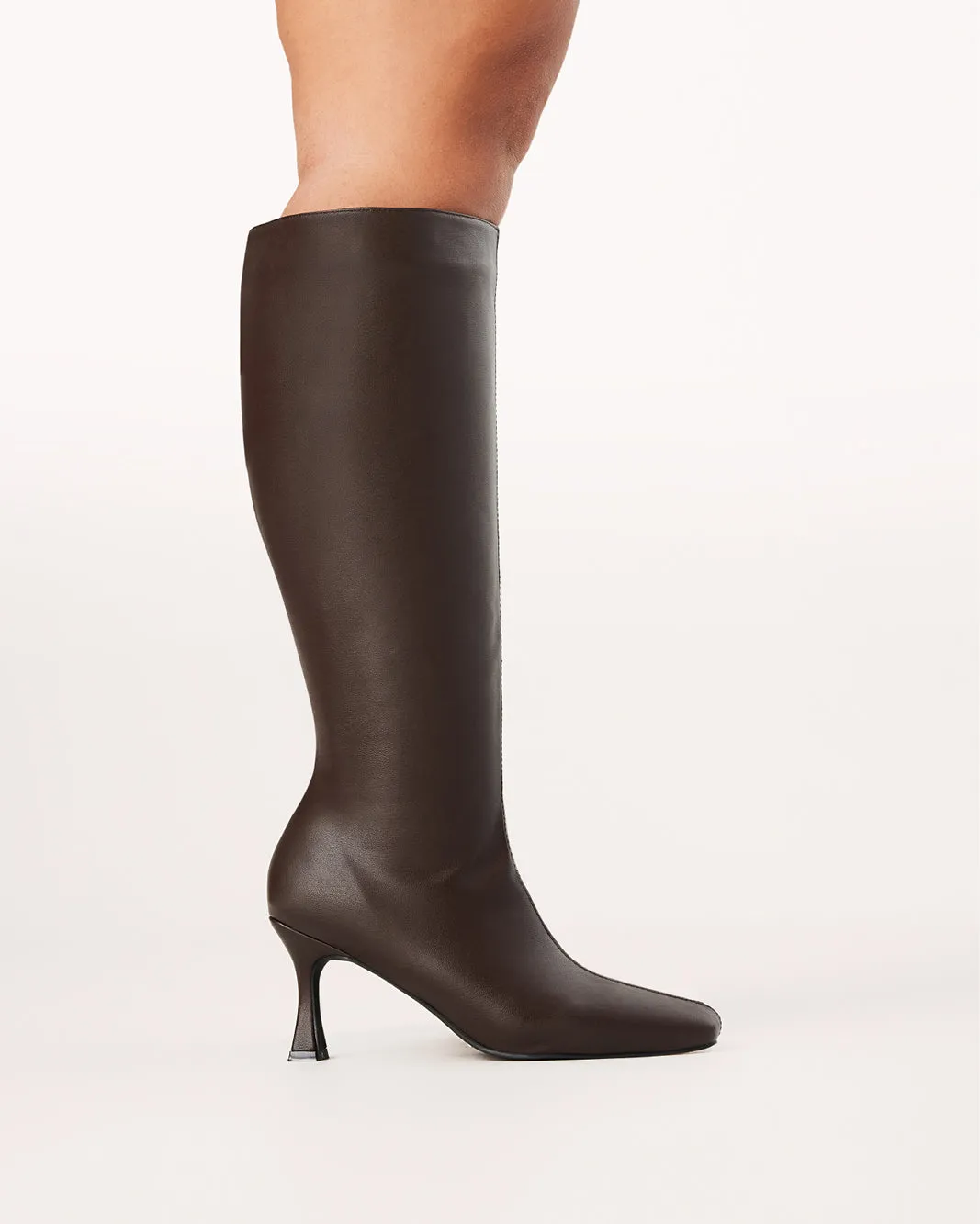 CORBIN EXTENDED CURVE - CHOCOLATE sold by Billini product image thumbnail 5