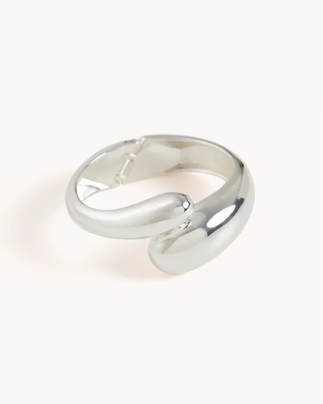 GAIZA BANGLE - SILVER sold by Billini