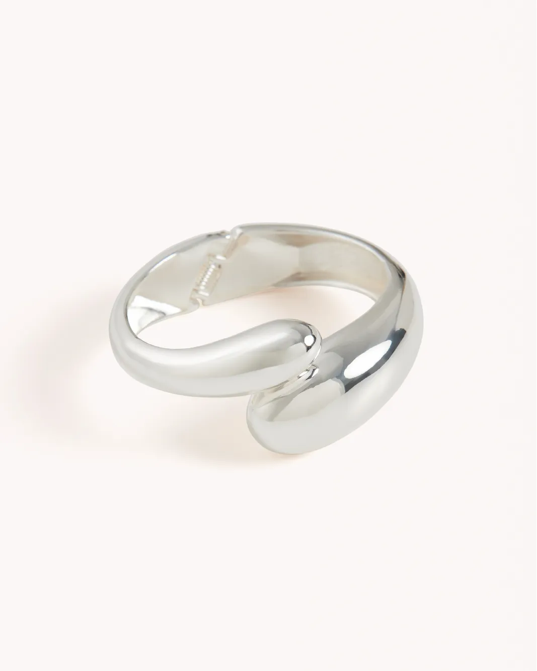 GAIZA BANGLE - SILVER sold by Billini