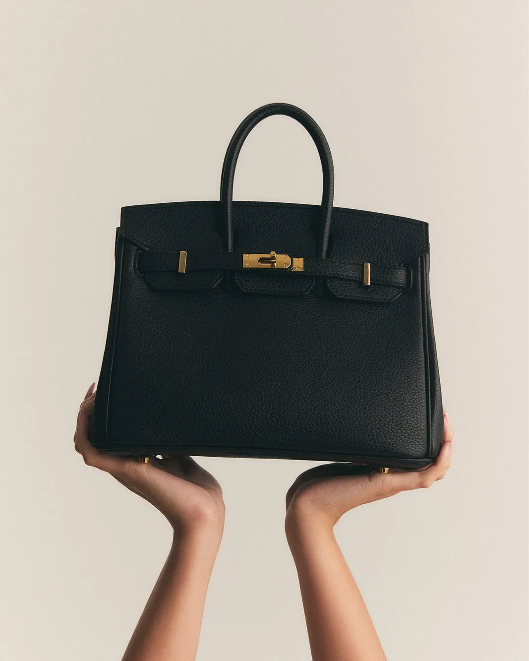 HAMPTON HANDLE BAG - BLACK PEBBLE sold by Billini