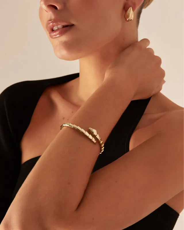 JAYDE BANGLE - GOLD PLATED 14K made by Billini