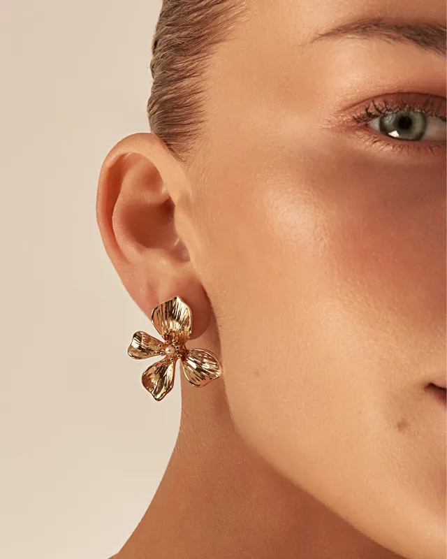 ELSIE EARRINGS - GOLD sold by Billini